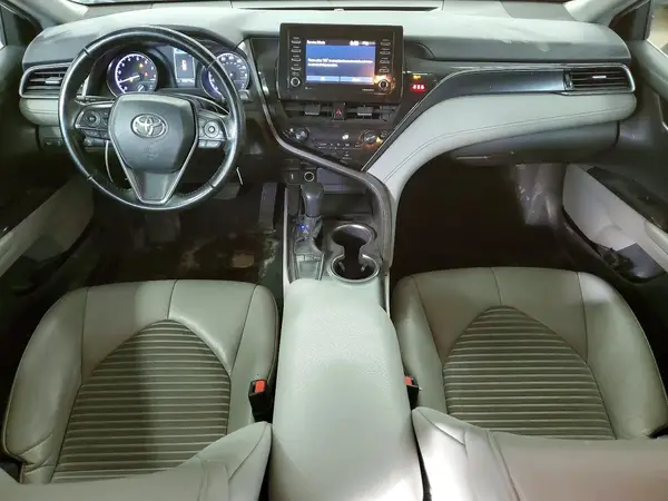 4T1G11AKXNU662648 2022 TOYOTA CAMRY - Image 8
