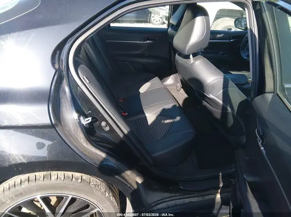 4T1G11AKXNU664884 2022 TOYOTA CAMRY - Image 8