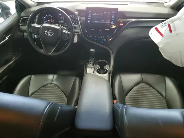4T1G11AKXNU665467 2022 TOYOTA CAMRY - Image 8