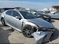 4T1G11AKXNU671026 2022 TOYOTA CAMRY