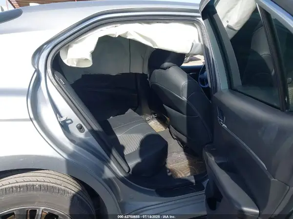 4T1G11AKXNU671026 2022 TOYOTA CAMRY - Image 8