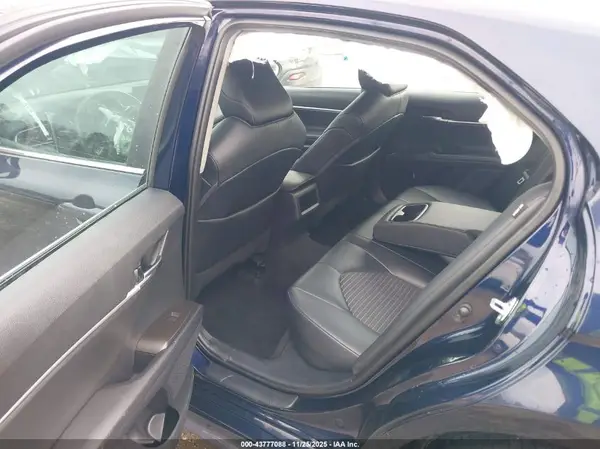 4T1G11AKXNU674511 2022 TOYOTA CAMRY - Image 8