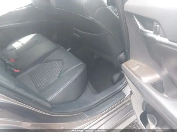 4T1G11AKXNU678042 2022 TOYOTA CAMRY - Image 8