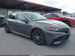 4T1G11AKXNU685895 2022 TOYOTA CAMRY
