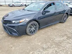 4T1G11AKXNU689879 2022 TOYOTA CAMRY