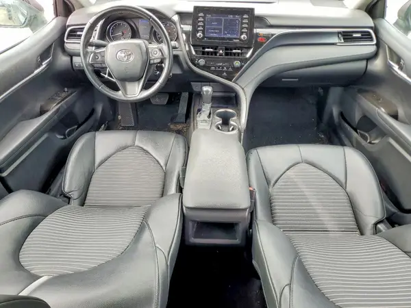 4T1G11AKXNU689879 2022 TOYOTA CAMRY - Image 8