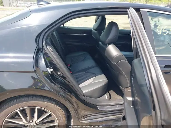 4T1G11AKXNU693267 2022 TOYOTA CAMRY - Image 8