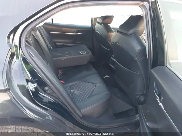 4T1G11AKXNU696959 2022 TOYOTA CAMRY - Image 8