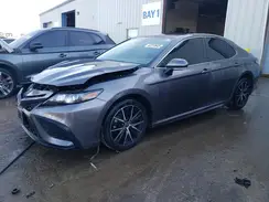 4T1G11AKXNU697495 2022 TOYOTA CAMRY