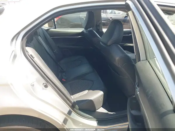 4T1G11AKXNU706776 2022 TOYOTA CAMRY - Image 8