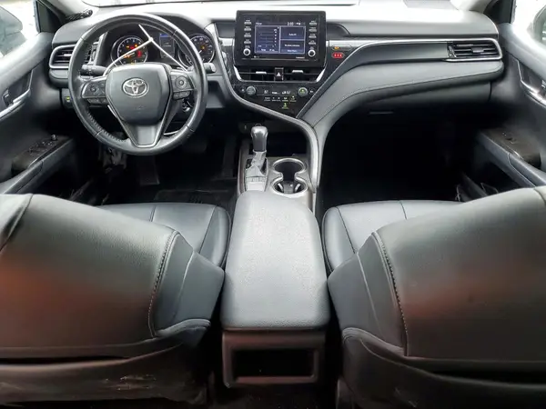 4T1G11AKXNU710097 2022 TOYOTA CAMRY - Image 8