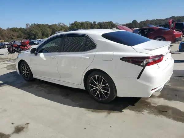 4T1G11AKXNU710794 2022 TOYOTA CAMRY - Image 2