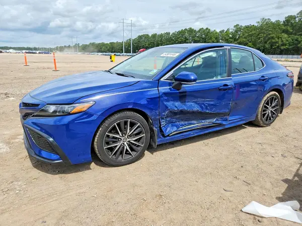 4T1G11AKXPU076941 2023 TOYOTA CAMRY - Image 1