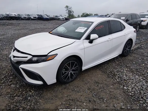 4T1G11AKXPU092962 2023 TOYOTA CAMRY - Image 2