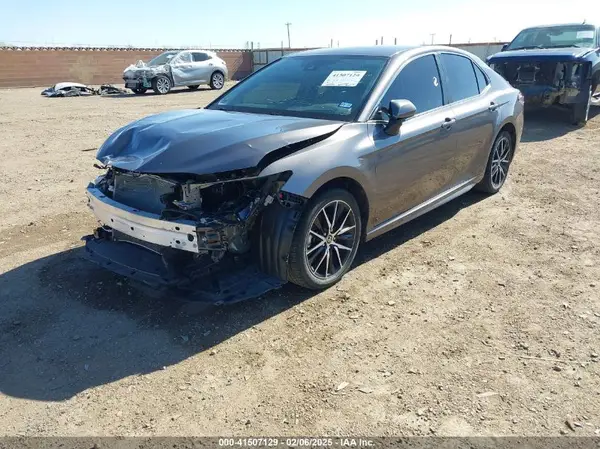 4T1G11AKXPU097398 2023 TOYOTA CAMRY - Image 2