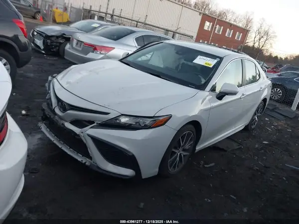 4T1G11AKXPU099622 2023 TOYOTA CAMRY - Image 2