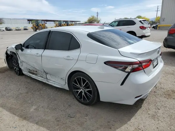 4T1G11AKXPU100123 2023 TOYOTA CAMRY - Image 2
