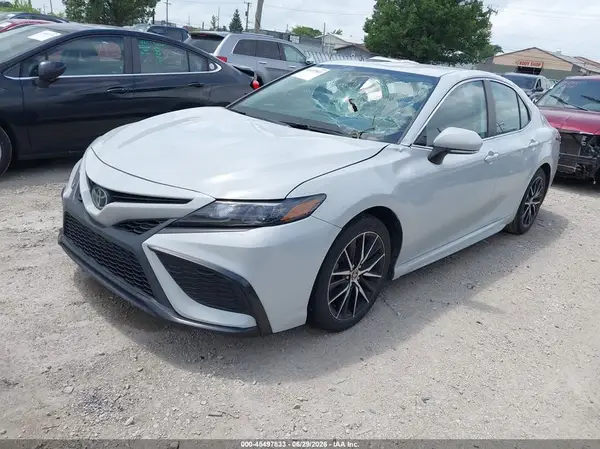 4T1G11AKXPU142842 2023 TOYOTA CAMRY - Image 2