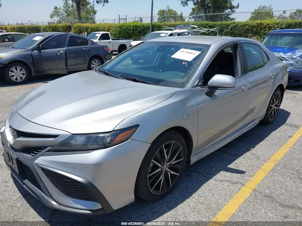 4T1G11AKXPU149709 2023 TOYOTA CAMRY - Image 2