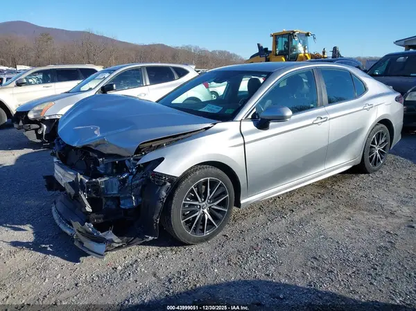 4T1G11AKXPU156112 2023 TOYOTA CAMRY - Image 2