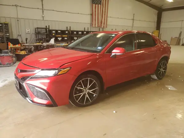 4T1G11AKXPU163352 2023 TOYOTA CAMRY - Image 1