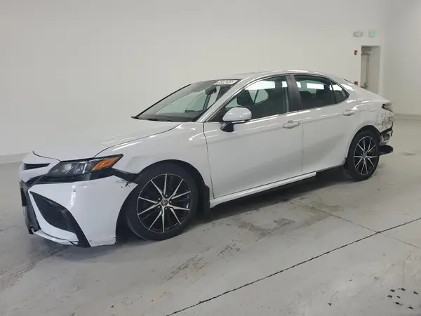 4T1G11AKXPU168521 2023 TOYOTA CAMRY - Image 1