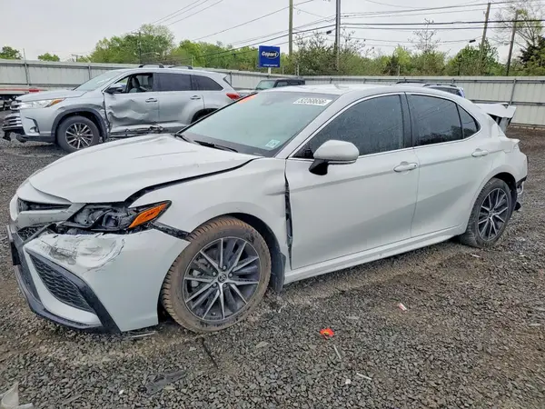 4T1G11AKXPU171631 2023 TOYOTA CAMRY - Image 1