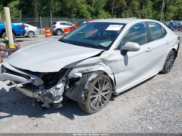4T1G11AKXPU181253 2023 TOYOTA CAMRY - Image 2