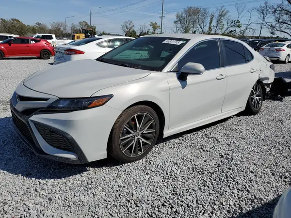 4T1G11AKXPU182161 2023 TOYOTA CAMRY - Image 1