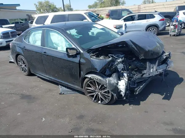 4T1G11AKXPU726092 2023 TOYOTA CAMRY - Image 1