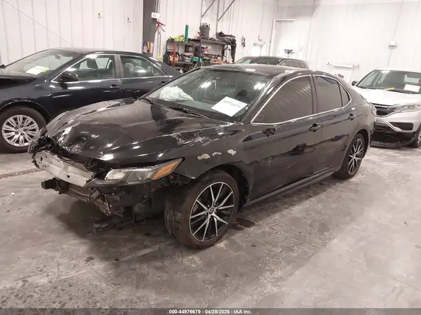 4T1G11AKXPU732474 2023 TOYOTA CAMRY - Image 2