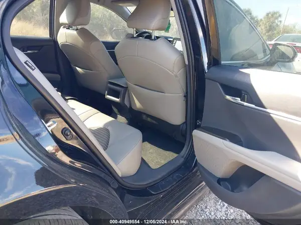 4T1G11AKXPU734936 2023 TOYOTA CAMRY - Image 8