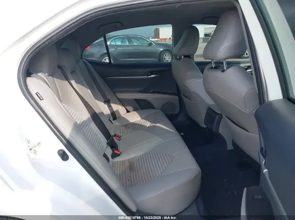 4T1G11AKXPU752806 2023 TOYOTA CAMRY - Image 8
