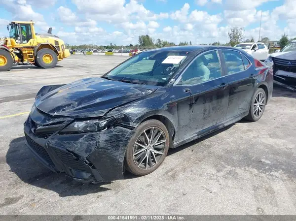 4T1G11AKXPU755348 2023 TOYOTA CAMRY - Image 2