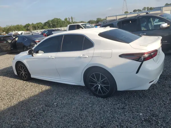 4T1G11AKXPU755754 2023 TOYOTA CAMRY - Image 2