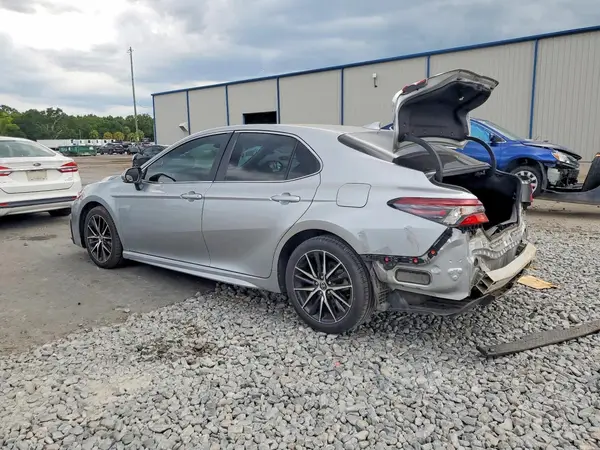 4T1G11AKXPU761165 2023 TOYOTA CAMRY - Image 2