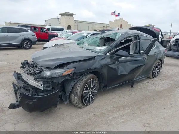 4T1G11AKXPU768522 2023 TOYOTA CAMRY - Image 2