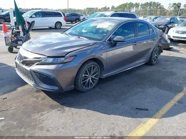4T1G11AKXPU769427 2023 TOYOTA CAMRY - Image 2