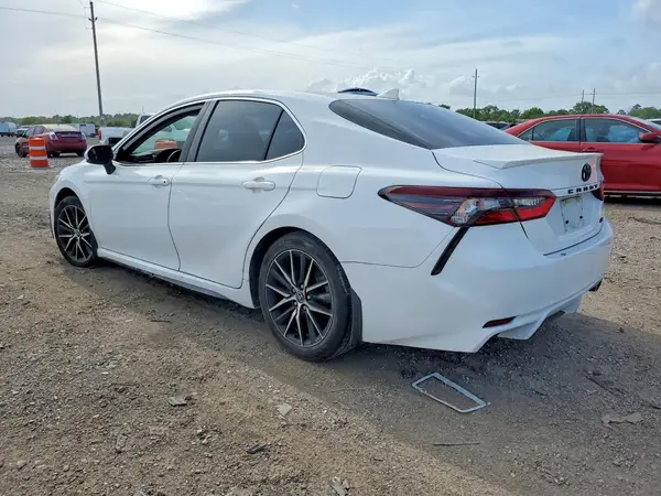 4T1G11AKXPU773932 2023 TOYOTA CAMRY - Image 2