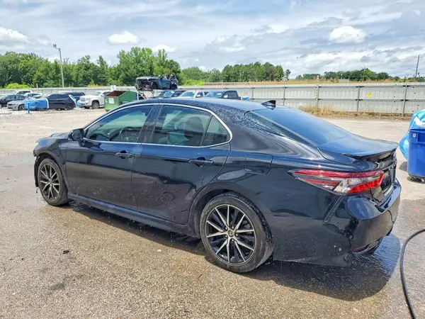 4T1G11AKXPU774434 2023 TOYOTA CAMRY - Image 2