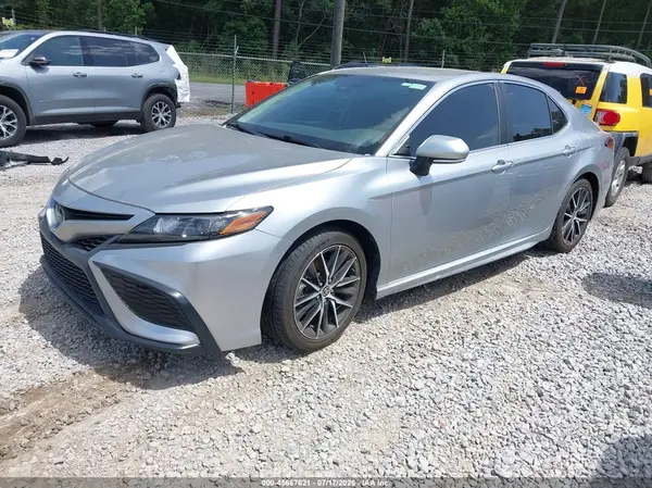 4T1G11AKXPU779424 2023 TOYOTA CAMRY - Image 2