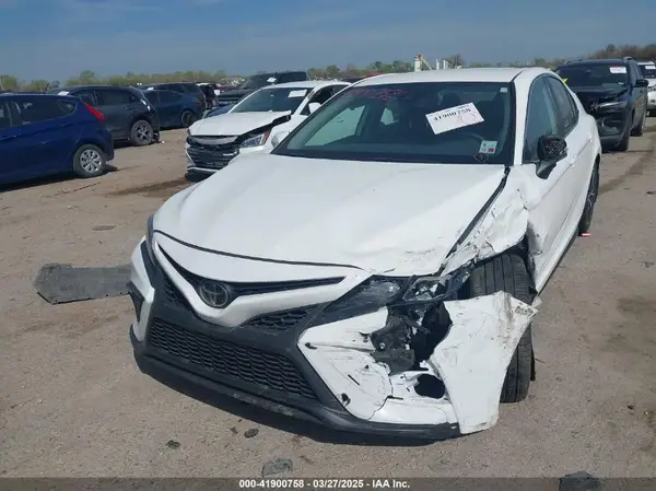 4T1G11AKXPU787359 2023 TOYOTA CAMRY - Image 2