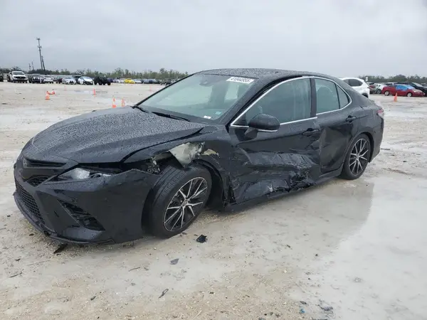 4T1G11AKXPU787748 2023 TOYOTA CAMRY - Image 1