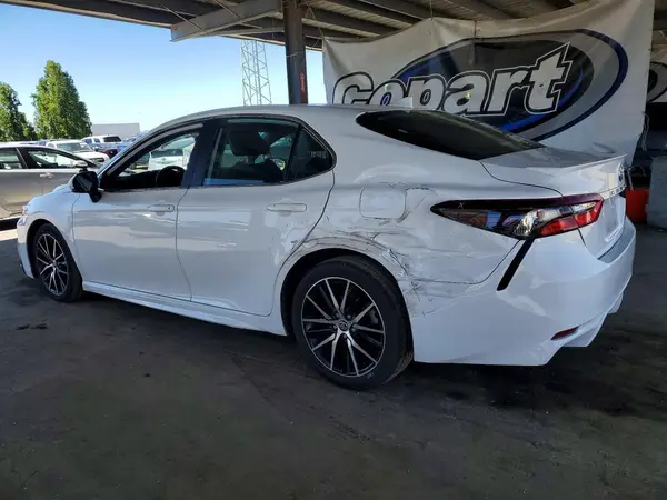 4T1G11AKXPU792920 2023 TOYOTA CAMRY - Image 2