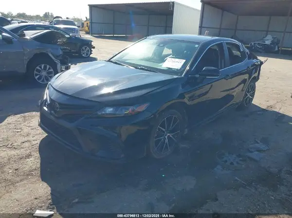 4T1G11AKXPU793792 2023 TOYOTA CAMRY - Image 2