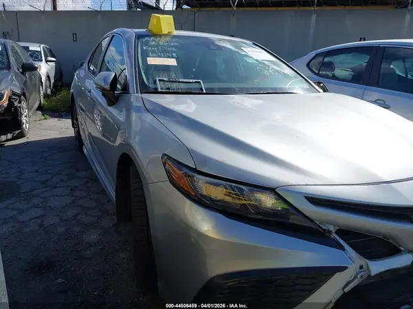 4T1G11AKXPU794148 2023 TOYOTA CAMRY - Image 1