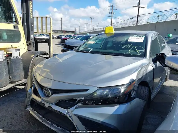4T1G11AKXPU794148 2023 TOYOTA CAMRY - Image 2