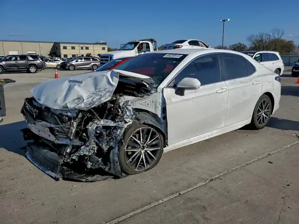 4T1G11AKXPU795350 2023 TOYOTA CAMRY - Image 1