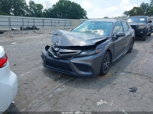 4T1G11AKXPU796031 2023 TOYOTA CAMRY - Image 2