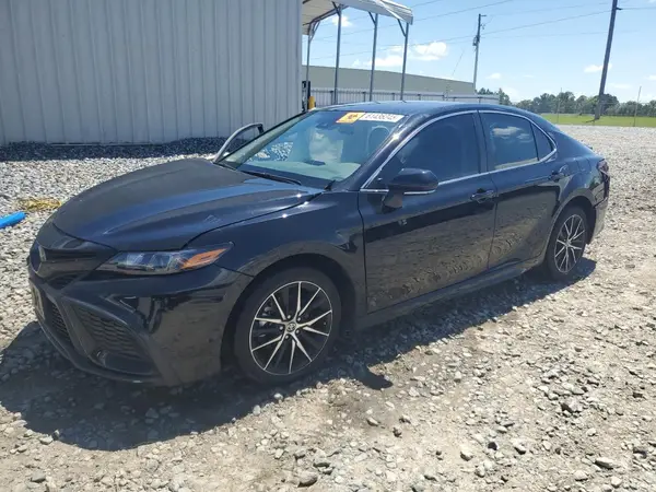 4T1G11AKXPU806623 2023 TOYOTA CAMRY - Image 1